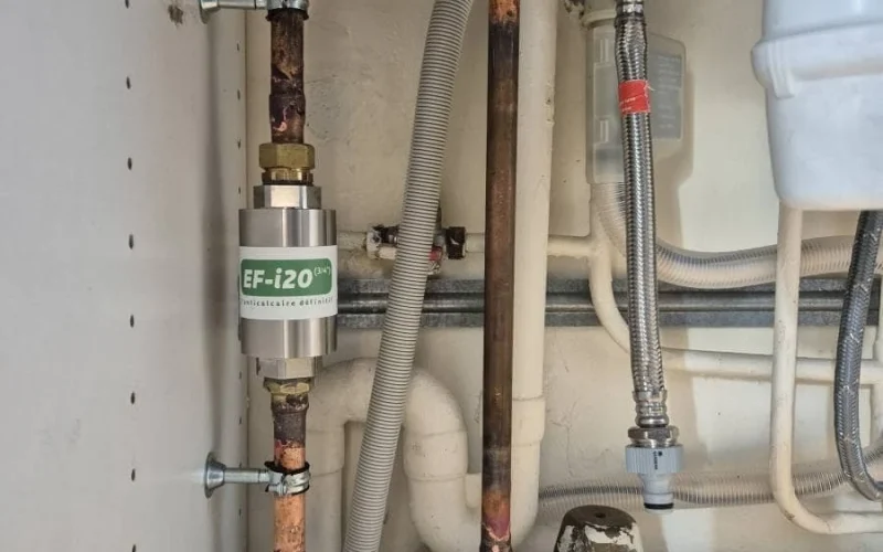 photo de l'installation d'un système anti calcaire facile